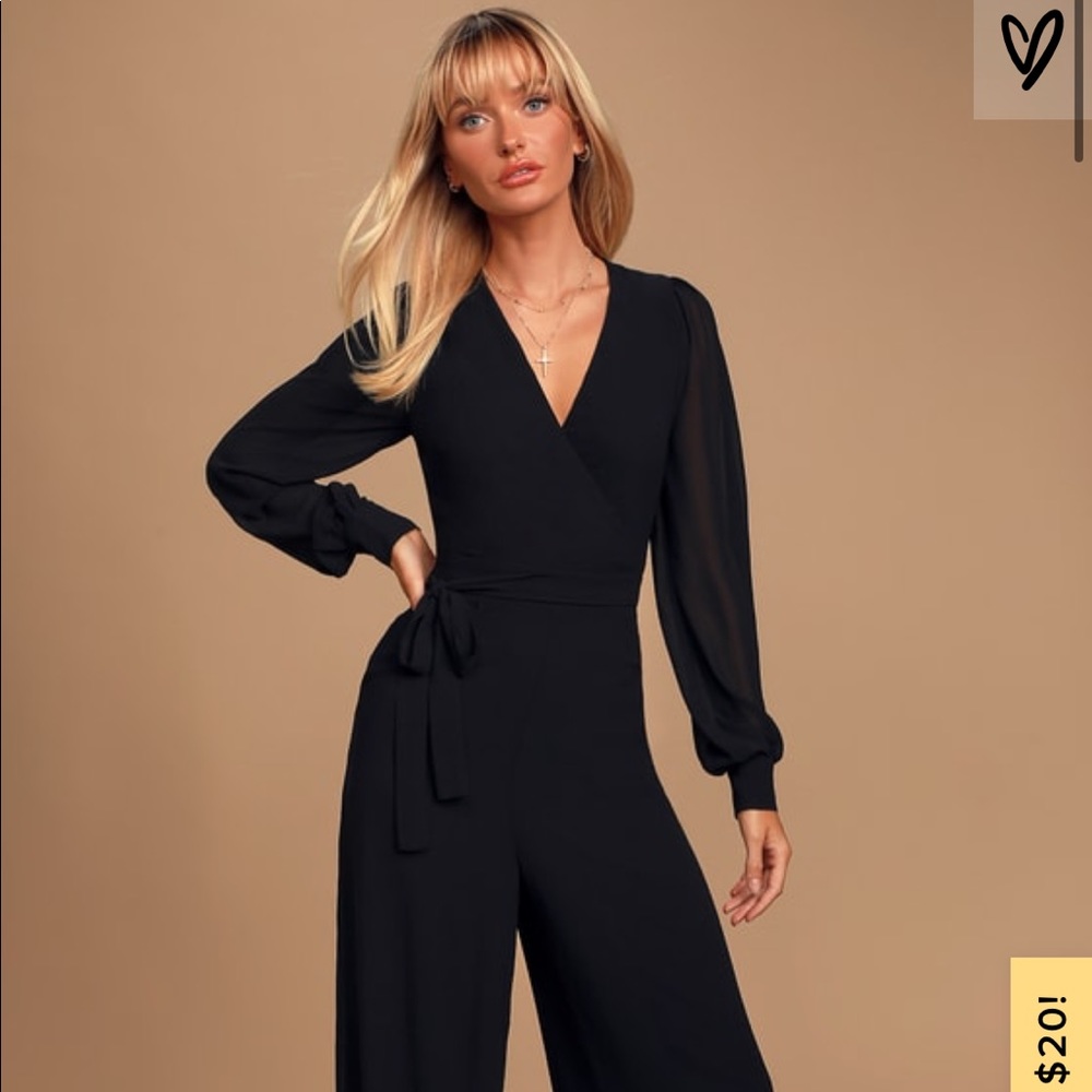 Lulu’s Long Sleeved Jumpsuit - like new